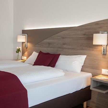Hotel Wein & Bett Weihbrecht à Bretzfeld Extérieur photo