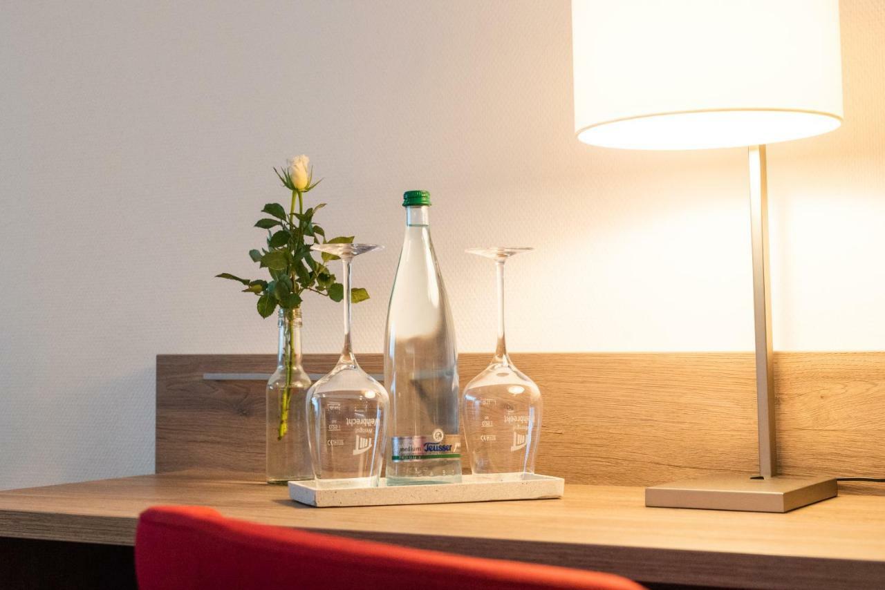 Hotel Wein & Bett Weihbrecht à Bretzfeld Extérieur photo